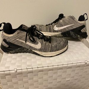 Nike flyknit Metcons
